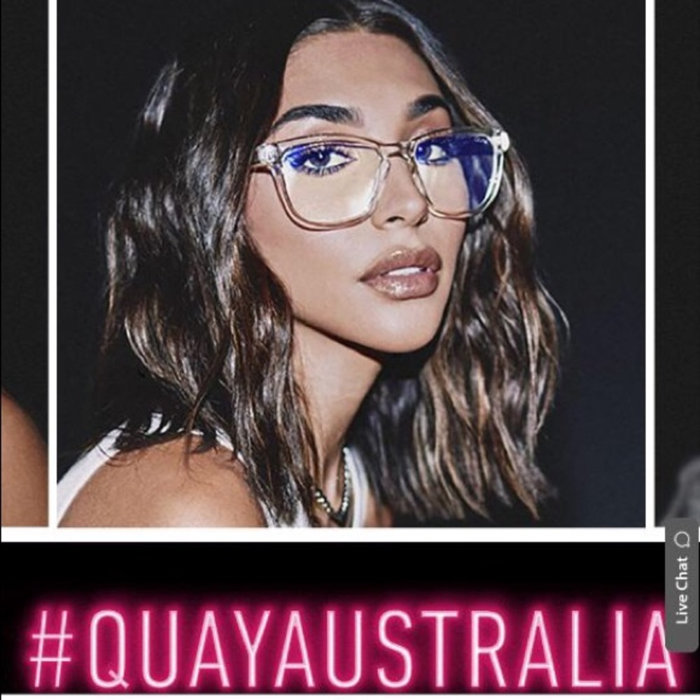 QUAY “hardwire” glasses